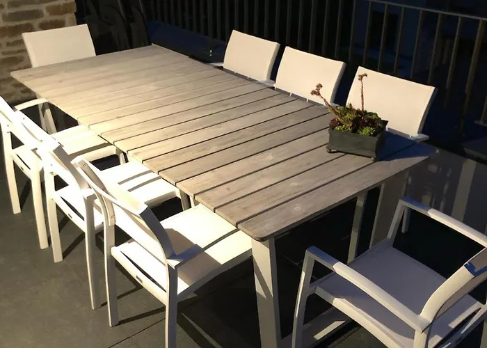 Cedrien Met Terras شقة