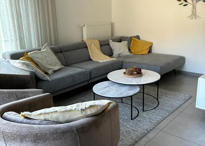 Cedrien Met Terras * لاروش ان اردين